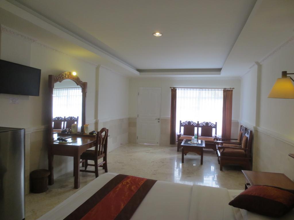 Melasti Beach Resort & Spa Legian Екстер'єр фото